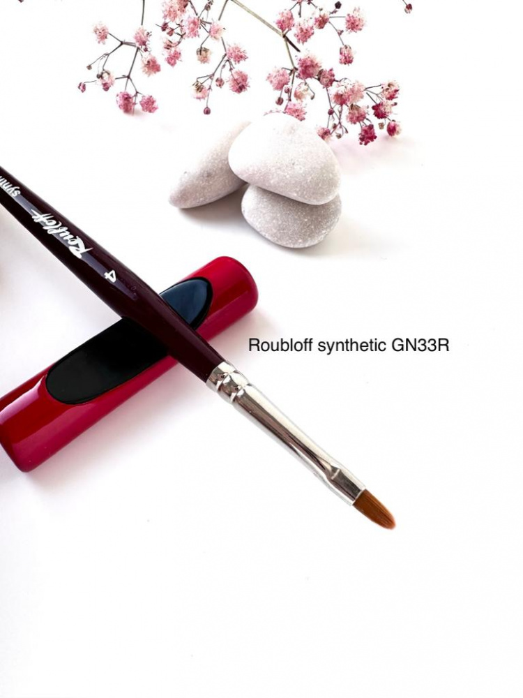 GN33R №4 Кисть Roubloff коричневая синтетика/ овальная 4/ ручка фигурная бордовая